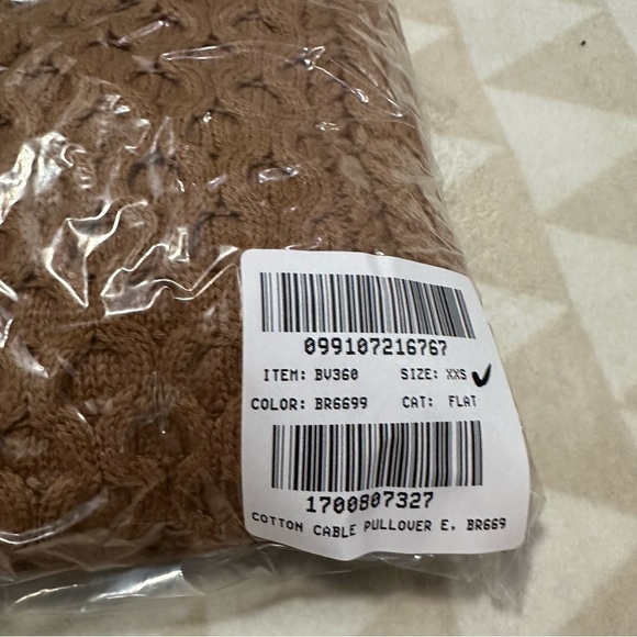 J crew Cable-knit crewneck sweater cafe latte - Picture 3 of 3